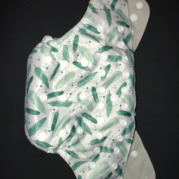 Cloth diapers - Picture 2 of 10